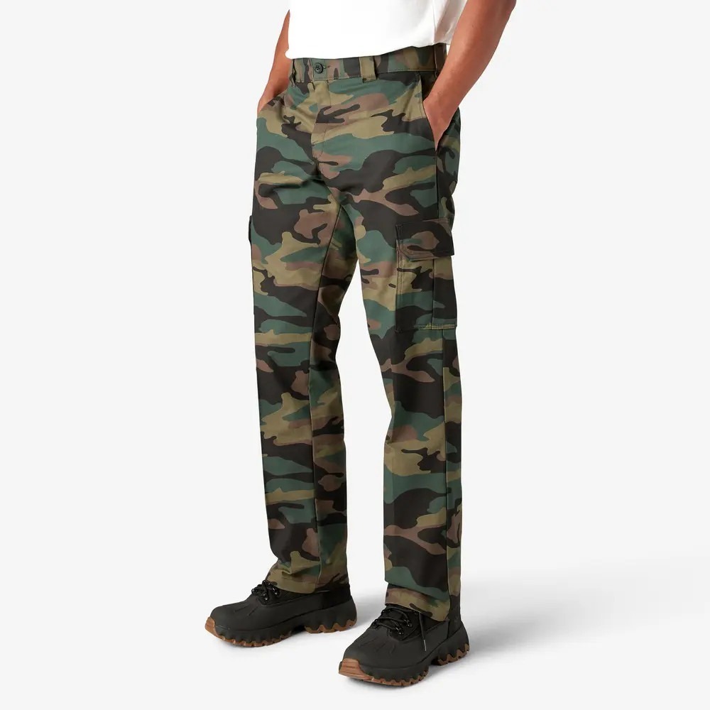 Dickies Men's Regular Fit Straight Leg Twill Cargo Pant, Camo, 42 x 32
